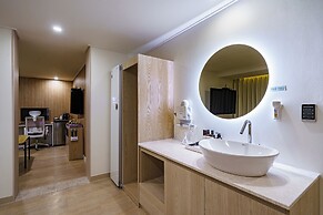 Daejeon Brown Dot Wolpyeong