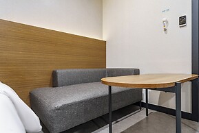 Daejeon Brown Dot Wolpyeong