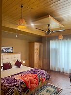Chanon Holiday Home Stay