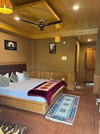 Chanon Holiday Home Stay