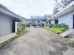 Cibulan Indah Hotel