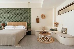Dali Pure-Soul Seaview Resort Hotel