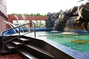 Parklane Hotel