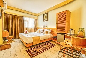 Parklane Hotel