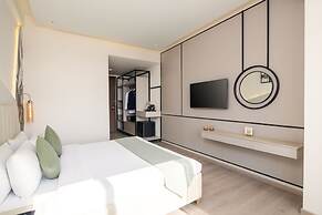 Foxtrail Sector 60- AM Hotel Kollection