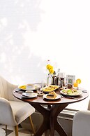 Foxtrail Sector 60- AM Hotel Kollection