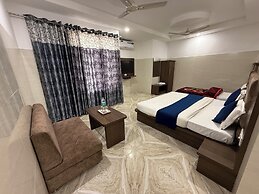 The Srishti Inn