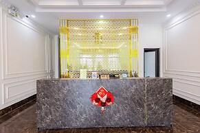 Royal Louis Hotel
