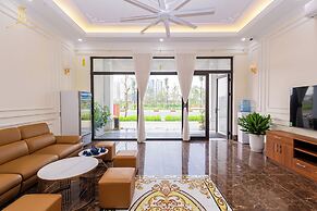 Royal Louis Hotel