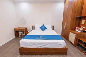 Royal Louis Hotel
