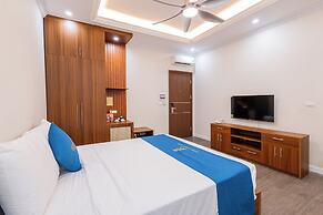 Royal Louis Hotel