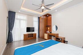 Royal Louis Hotel