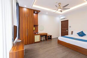 Royal Louis Hotel