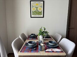 Canvas Condo New 2BR Near Beach 111-80