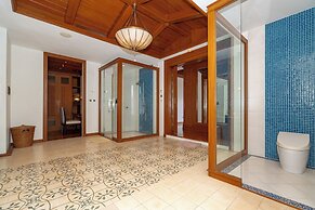 Royal Legacy Golf Villa