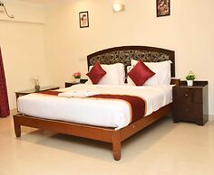 Laavish 7 Hotel