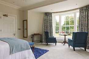 Moore Lodge