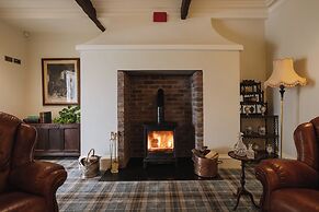 Moore Lodge