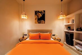 ONEOFF X ASSI  A BOUTIQUE HOMEOTEL
