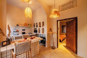 ONEOFF X ASSI  A BOUTIQUE HOMEOTEL