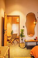 ONEOFF X ASSI  A BOUTIQUE HOMEOTEL