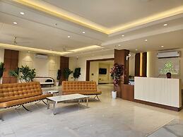 Dwellr Luxury Stays