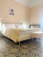 Flame B&B - Elegant Rooms