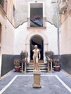 Flame B&B - Elegant Rooms