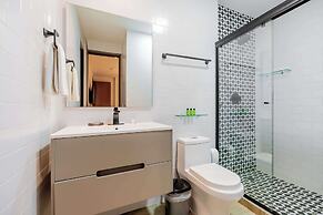 w Engaging 2BR in Casco Viejo