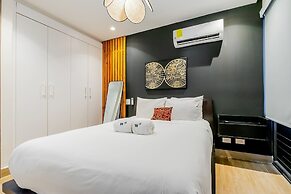 w Engaging 2BR in Casco Viejo