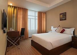Hotel Flight Path Near IGI Airport
