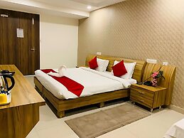 Hotel Flight Path Near IGI Airport