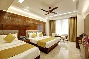 Hotel Flight Path Near IGI Airport