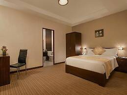 Hotel Flight Path Near IGI Airport