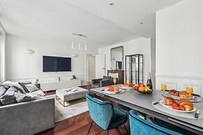 Stylish 3BR Near Tuileries Gardens