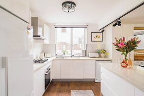 3bd 2 Bthtoorak Village Luxurious Apartment, Relax