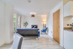 Apartment 422