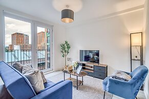 Apartment 422