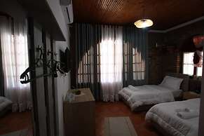 Hotel Buzi Berat