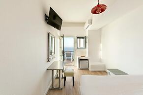 DIAMOND on the cliff Hotel &Suites