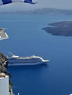 DIAMOND on the cliff Hotel &Suites
