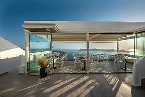 DIAMOND on the cliff Hotel &Suites