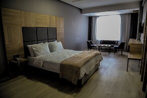 Bayraktepe Snow Hotel
