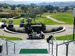 2 Bed in Spectacular Golf Estate