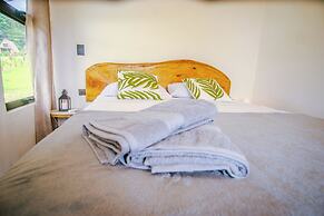Divan Jungle Lodge