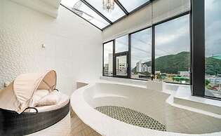 Yangsan Pyeongsan Denbastar Hotel