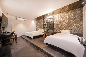 Yangsan Pyeongsan Denbastar Hotel