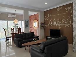 Danka Taman Golf Residence
