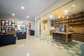 Danka Taman Golf Residence