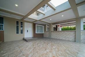 Danka Taman Golf Residence
